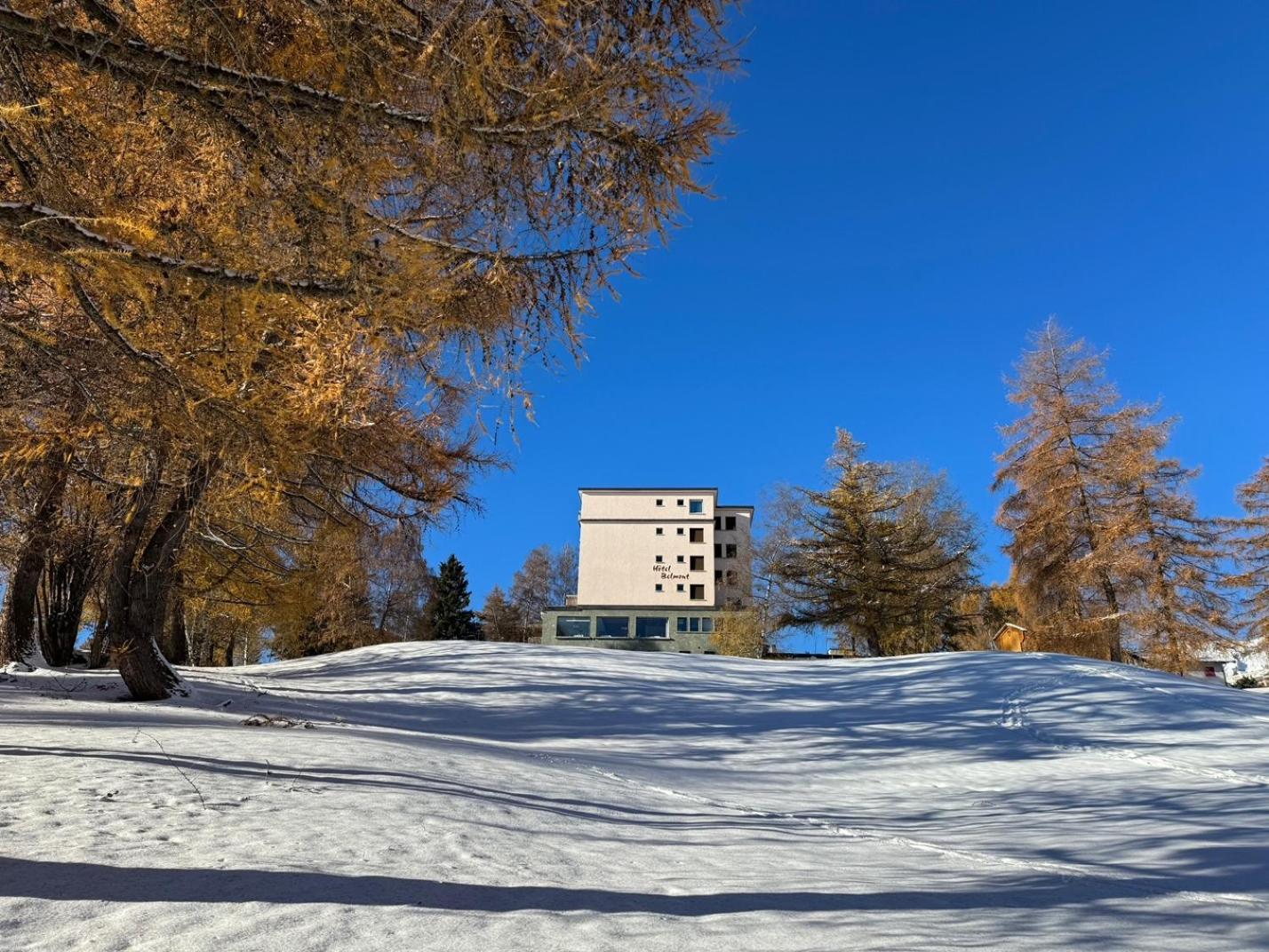 Hotel Belmont Кран-Монтана Екстер'єр фото